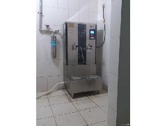 商用開(kāi)水器配件的使用注意事項